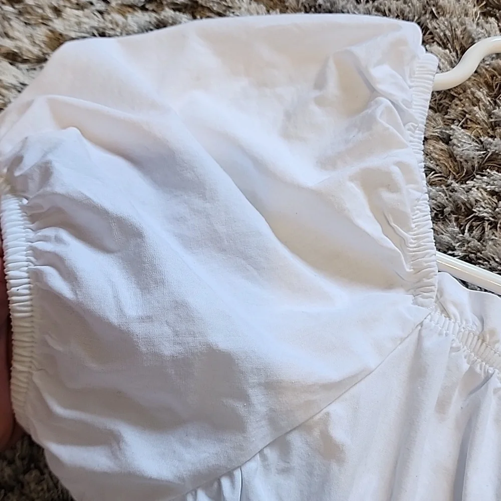 Zara brand white